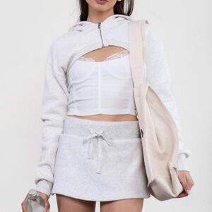 NWT heather white fleece skort